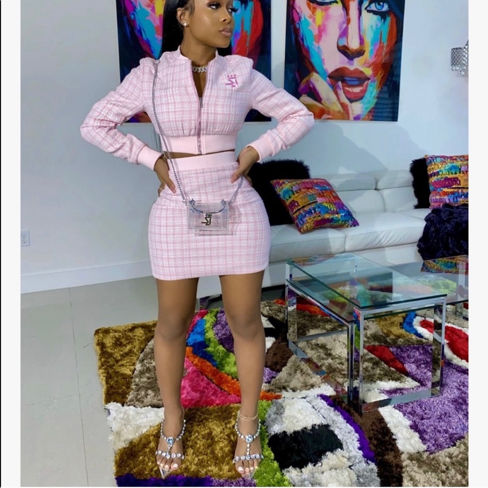 Pink tweed skirt set